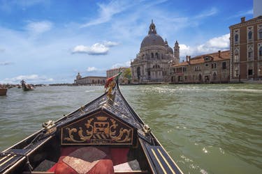 Privé gondeltocht en diner in Venetië
